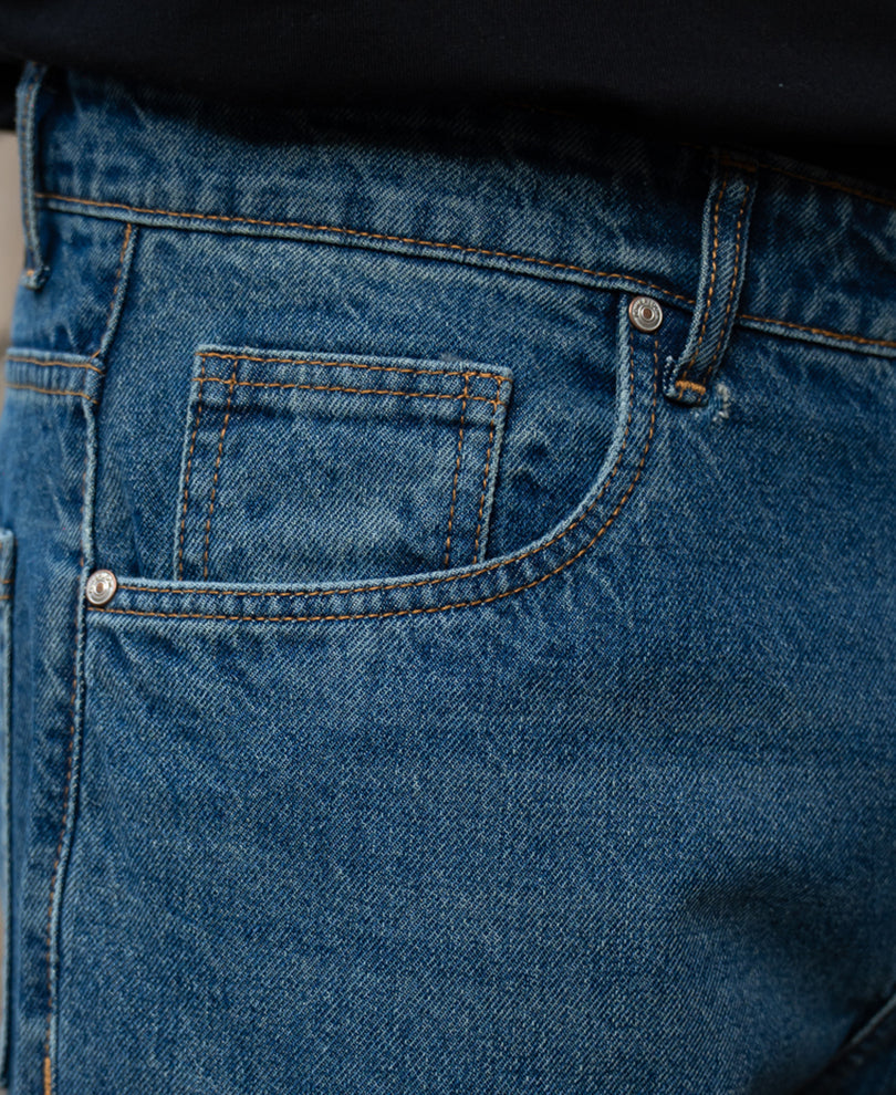 Barrel Fit Denim Jeans