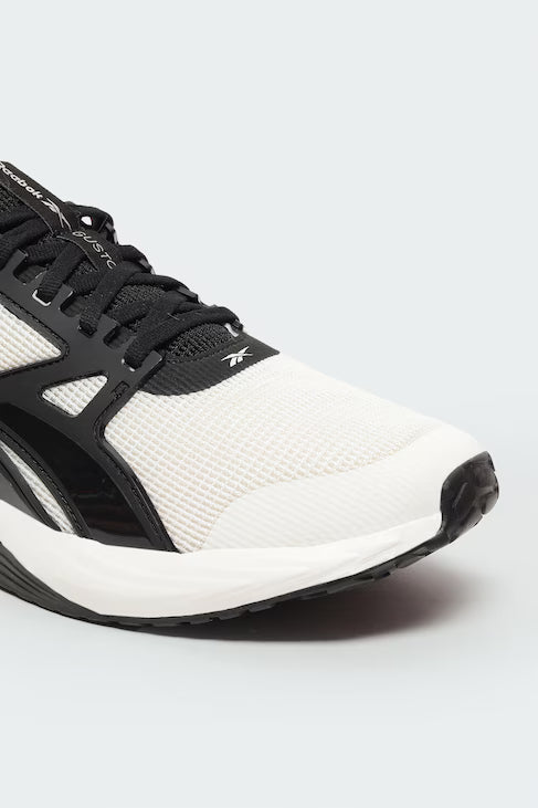 Men's White, Red & Black Colorblock Running Shoes