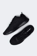 Lightweight Black Athletic Walking & Gym Sneakers