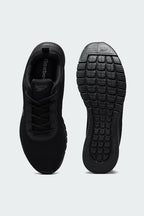 Lightweight Black Athletic Walking & Gym Sneakers