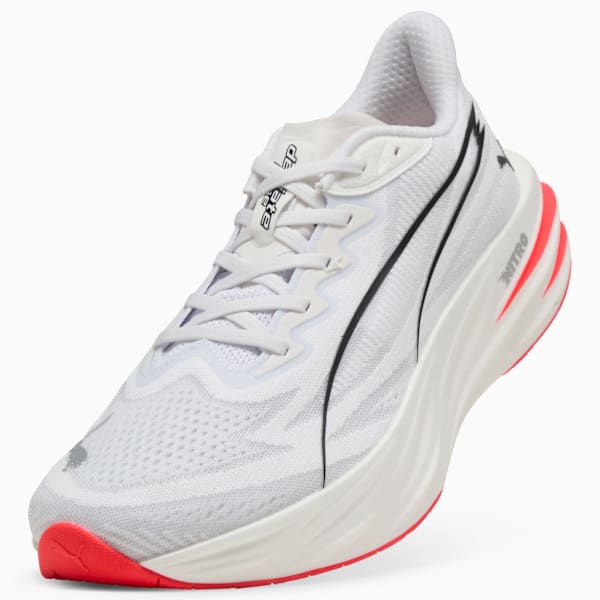 Aerodynamic White Sports Shoes with Red Sole Detail