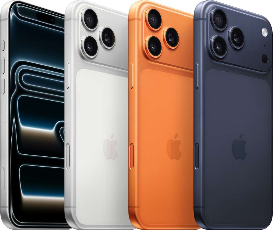 Apple iPhone 17 Pro (Cosmic Orange, 512 GB)